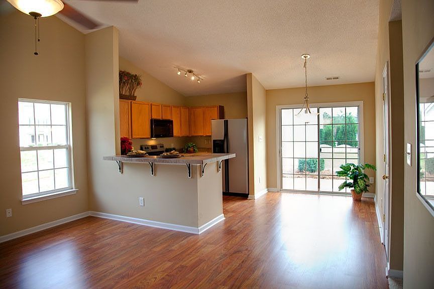 1st image of 7701 Sullivans Trace Dr