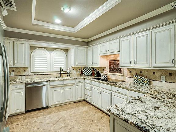 4th image of 4321 Chelsea Dr