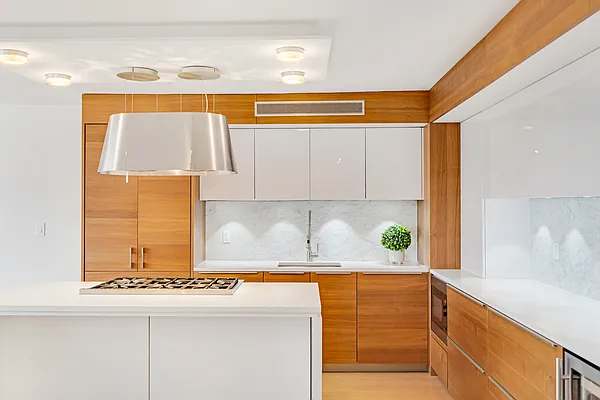 Sold by Compass | media 19