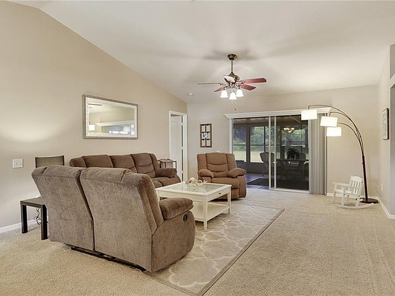 4th image of 9306 Barrington Oaks Dr