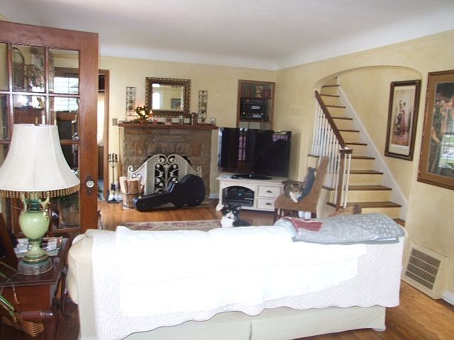 250 E 208th St, Euclid, OH 44123 | Zillow