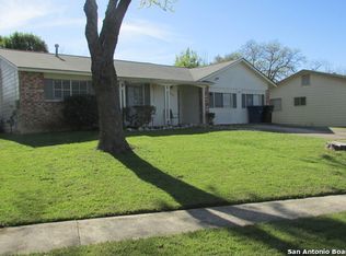 7630 Meadow Green St, San Antonio, TX 78251