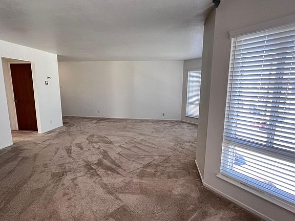 4th image of 1436 48th Ave APT 6
