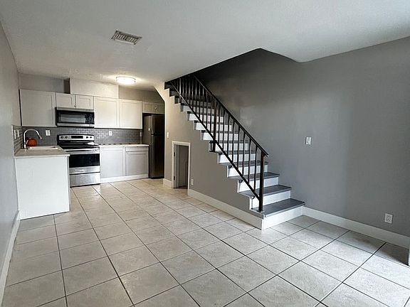 2nd image of 1045 NE 8th Ave APT 74