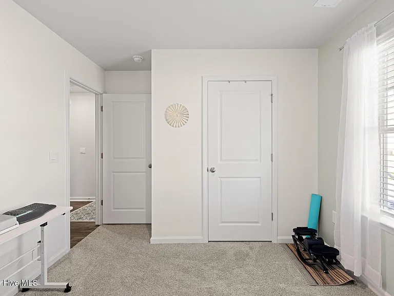 316 Cleat Dr — Photo 9