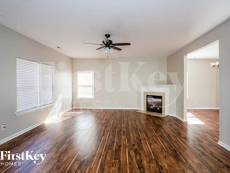15221 Chowning Tavern Ln — Photo 4