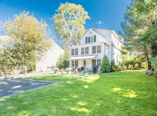 172 Davis Ave UNIT B, Greenwich, CT 06830