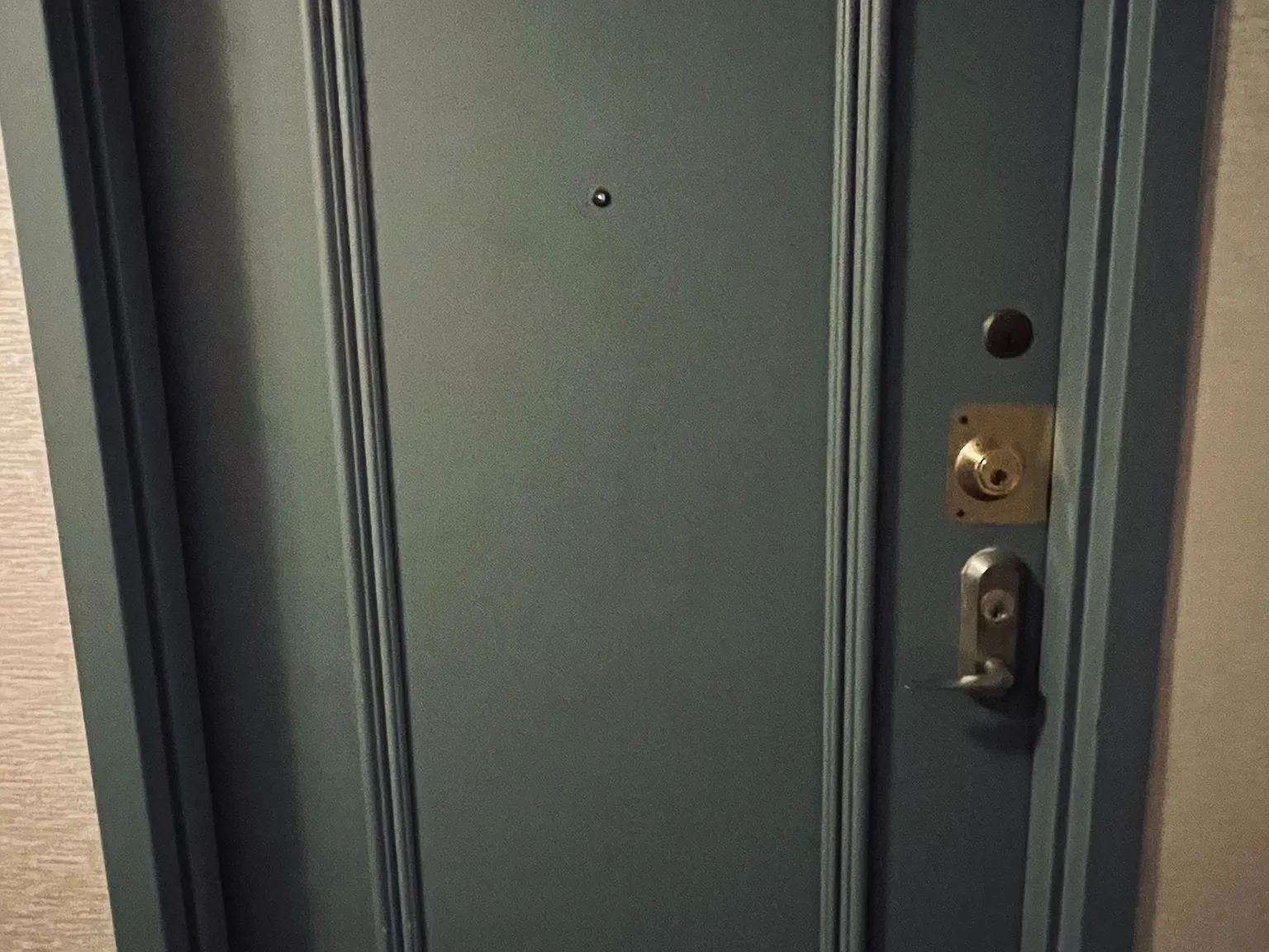 3 bed, $3,100 — Photo 2