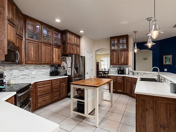 3rd image of 12314 Bramfield Dr