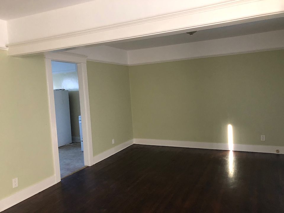 1st image of 729 Molino Ave Unit D