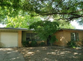 1302 Hillcrest Dr, Austin, TX 78723