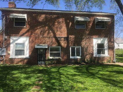 1st image of 610 Moss Ln