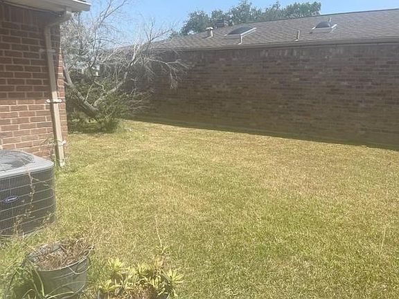 3rd image of 9434 Waxwing St