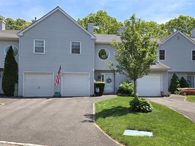 306 Sara Circle, Port Jefferson Station, NY, 11776