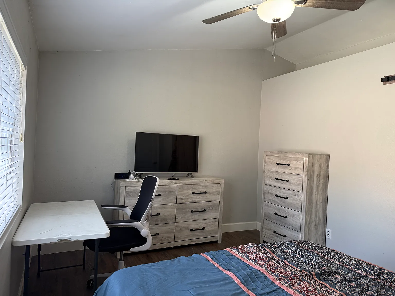 4 bed, 1975 sqft, $1,250 — Photo 3