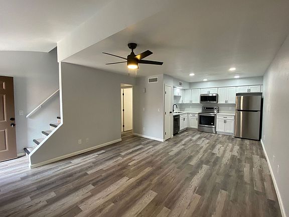 2nd image of 6139 E Greenway St APT 1