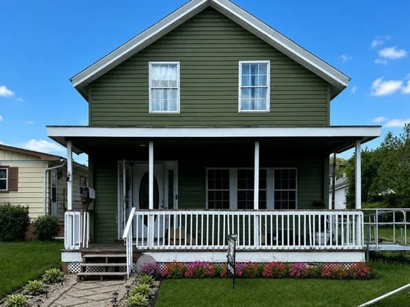 1148 Riverside Ave, Wellsville, OH 43968