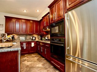 1606 Cohn St, Houston, TX 77007