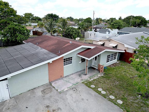 2nd image of 7721 NW 11th Street