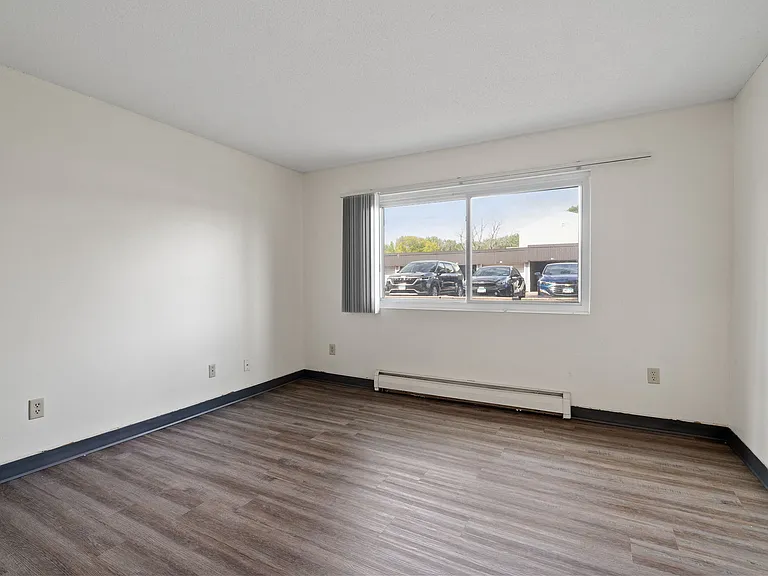 The Edge Apartments — Photo 17