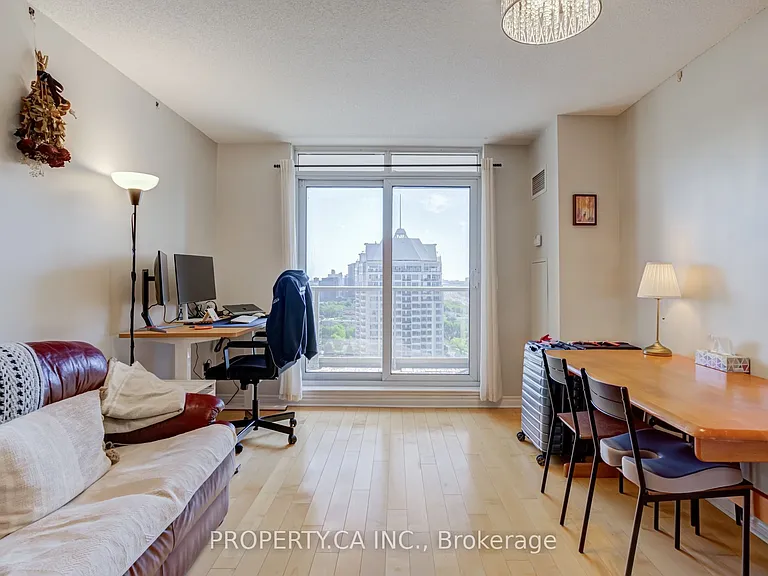 18 Kenaston Gdns #1705 — Photo 13