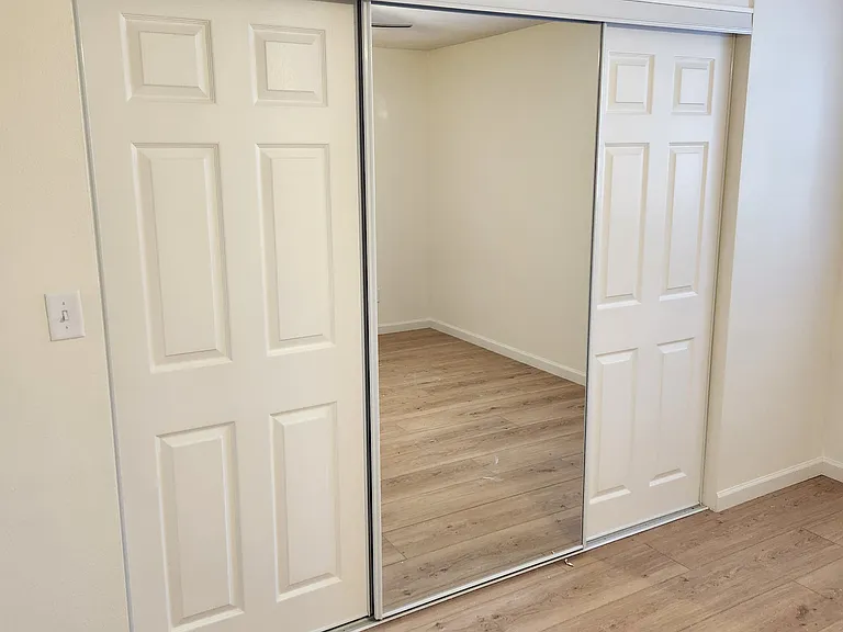 418 W Jefferson St #7 — Photo 9