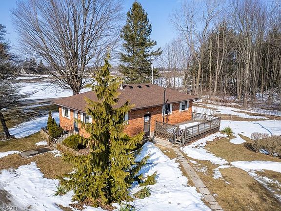 2nd image of 33861 Flanagan Rd