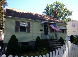 27 Dow Rd, West Roxbury, MA 02132