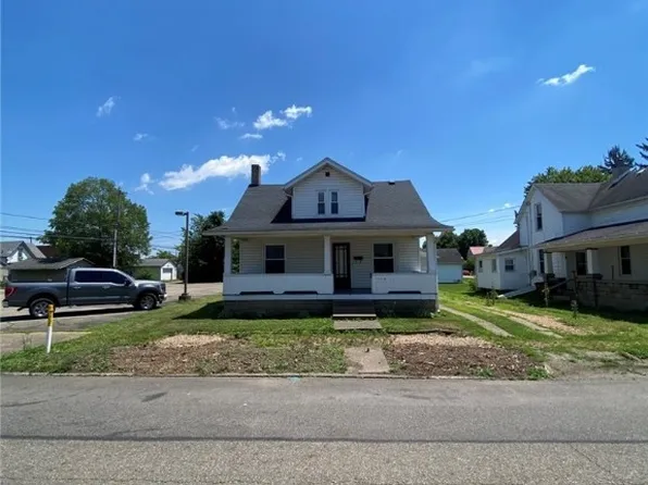 116 S Oak St, West Lafayette, OH 43845