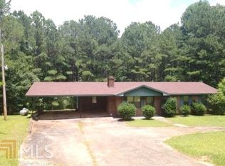 950 Whiten Rd, West Point, GA 31833