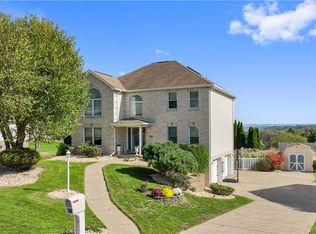 807 Cleardale Dr, Greensburg, PA 15601
