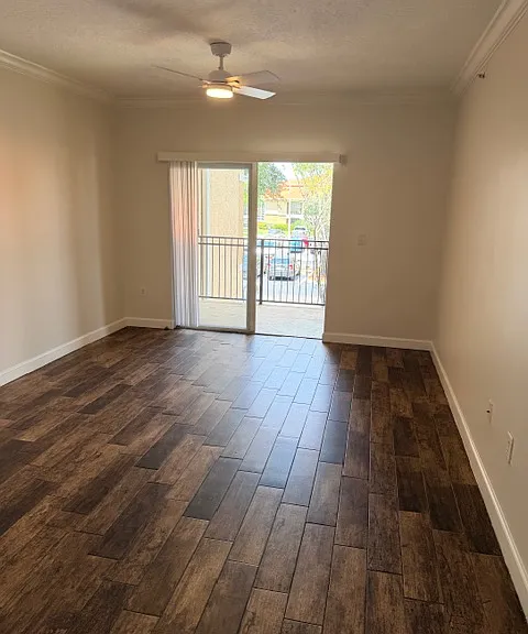 151 SW 117th Ave #205 — Photo 14