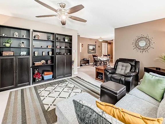 3rd image of 6800 Hunterview Dr NW #116