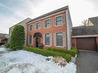 244 Helm Ln, Bay Shore, NY 11706