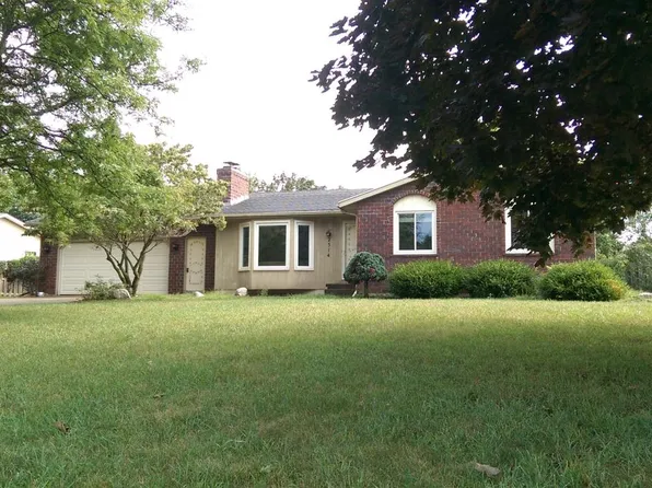2314 Greendale Dr, Jenison, MI 49428