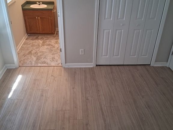 2nd image of 1010 Goff Ave
