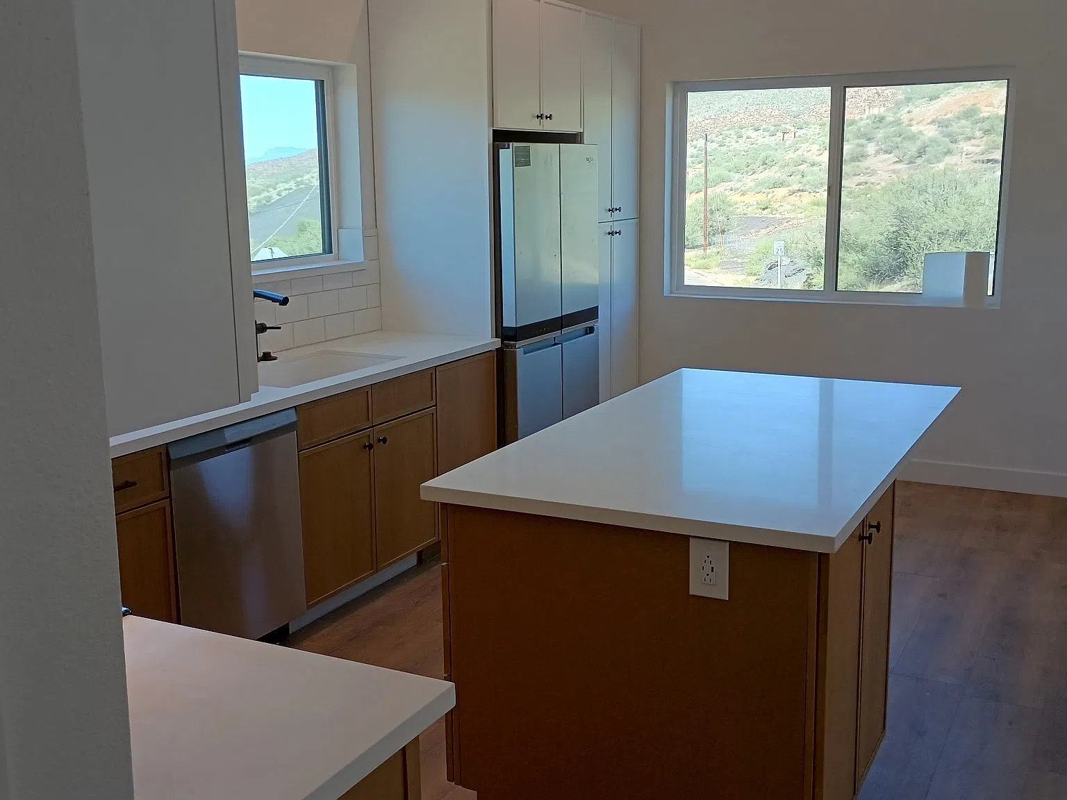 4 bed, 2114 sqft, $2,600 — Photo 2