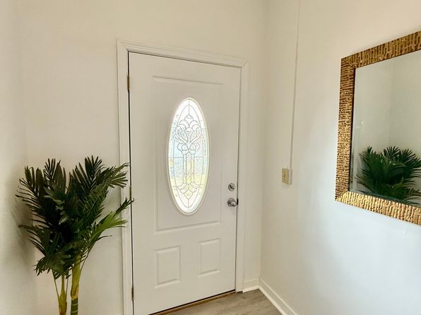 151 Oneida St #1