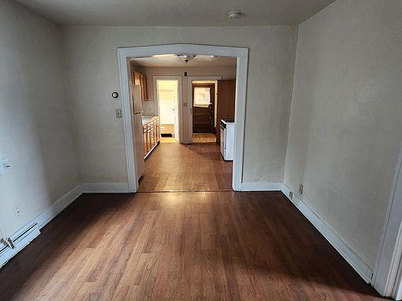 5th image of 4937 Walsh Ave #1F