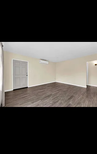 3736 46th St Photo 1
