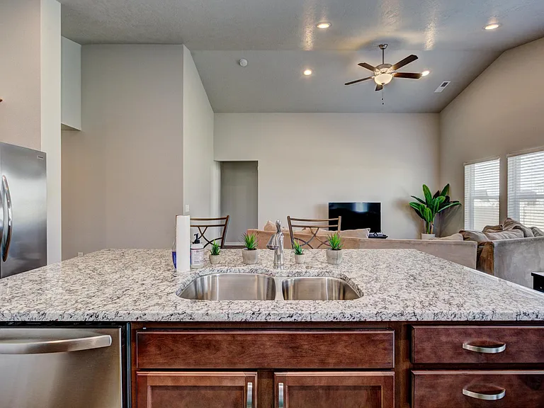 7646 E Declaration Dr — Photo 19