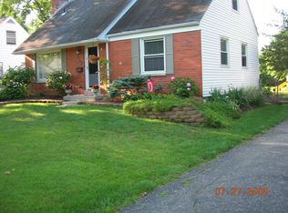 493 E Beaumont Rd, Columbus, OH 43214