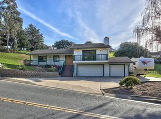 10734 Country Meadows Rd, Salinas, CA 93907