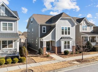 6604 Truxton Ln, Raleigh, NC 27616