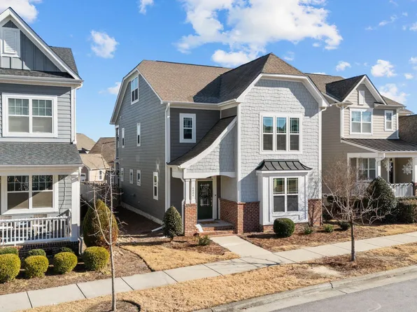 6604 Truxton Ln, Raleigh, NC 27616