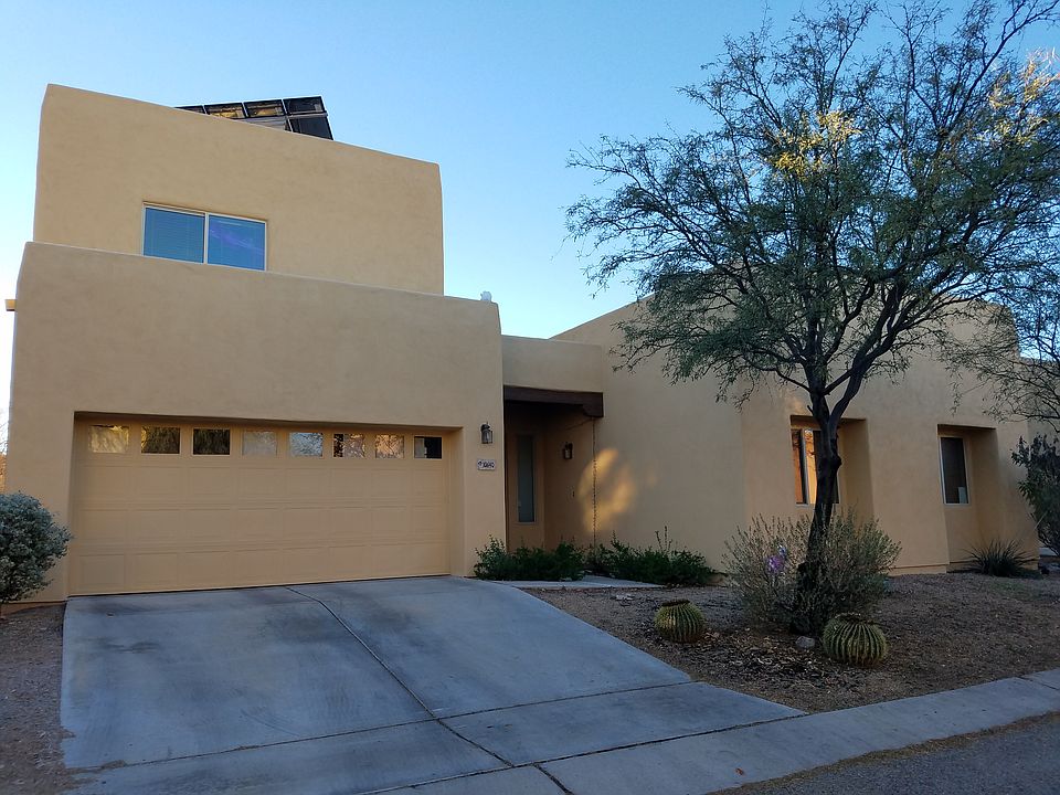 1st image of 10640 E Eisenbergs Pl