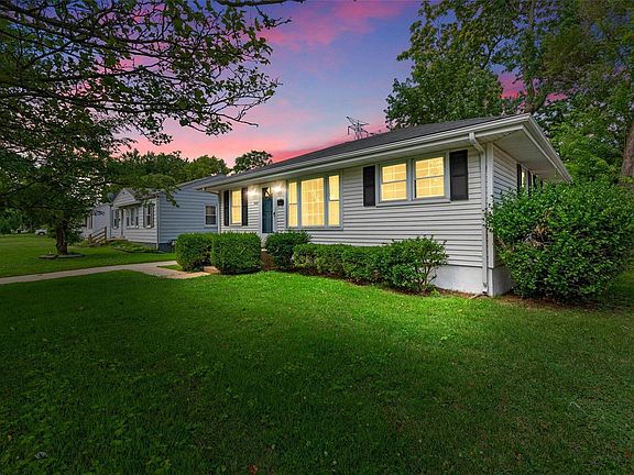 2nd image of 1135 Saint Patrice Ln