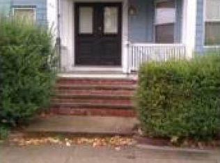 55 Grove St APT 2, Pawtucket, RI 02860