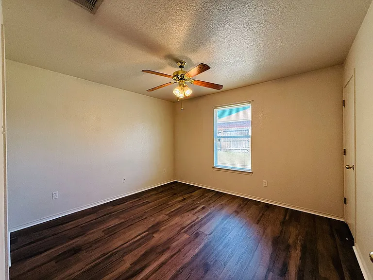 2801B Lucille Dr — Photo 11
