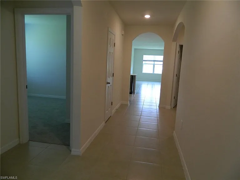 25118 Doredo Dr — Photo 7